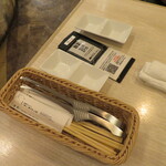 お肉屋さんが『君に、焼いて揚げる。』 - 