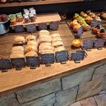 丘の上のパン屋 - 