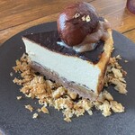 カフェ・ロンポロ - ◆栗のバスクチーズケーキ
      　650円（税込）