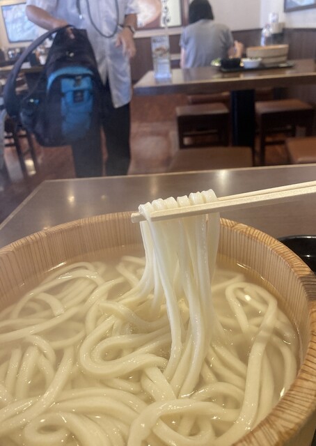 Marugame Seimen Abasu Higashi Senda Shoppingu Moru Ten photo 3