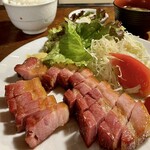 グリンデル - ベーコンステーキ定食　味噌汁 漬物付き