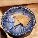 立ち食い海鮮丼 みこ食堂 - 筍の煮物