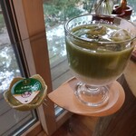 和 - アイス 抹茶ラテ(シロップ付きなので、本体のドリンクは砂糖なしです)