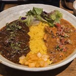 SPICY CURRY 魯珈 - 