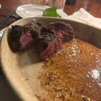 カルネジーオ イースト - 