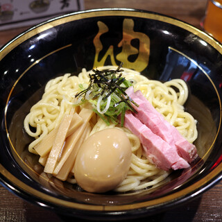 油そば 東京・御茶ノ水】油そば マイケル｜神保町エリアに新たに誕生した「油