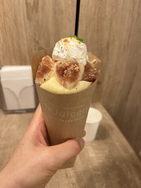 マルトメ・ザ・ジューサリー パフェテリア ルミネ新宿店