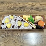 おにぎりの桃太郎 - 