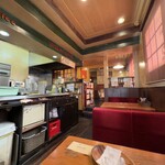 コメダ珈琲店 - 店内