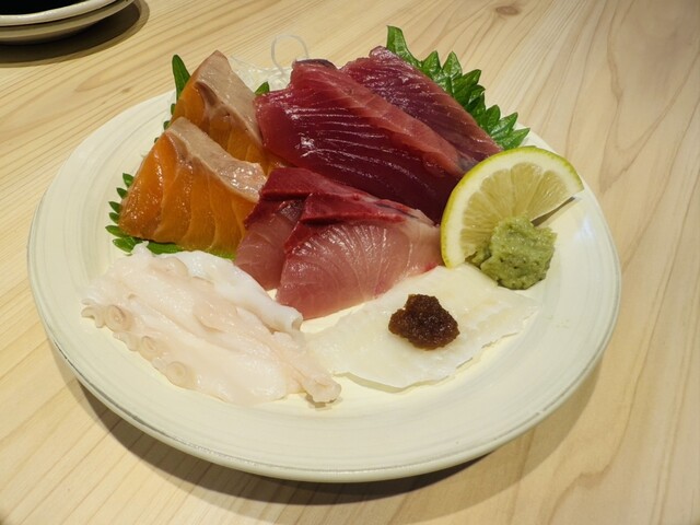 Nigiriya Kenta Hiroshima Hondori Honten photo 4