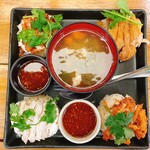 Jub Jub Khao man kai - 料理写真: