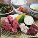 焼肉酒場蜂ヤ - 晩酌セット