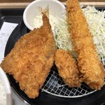 松のや - 料理写真:海鮮盛合せ定食(カキ2個アジ1枚海老1尾)