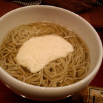 ひろしま 蕎麦人 - 暖かいやまかけそば１０３０円、26.11.1