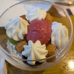 ブルー・ブリック・ラウンジ - 