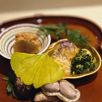 赤坂 渡なべ - 八寸 季節の食材をふんだんに美しく盛られてます