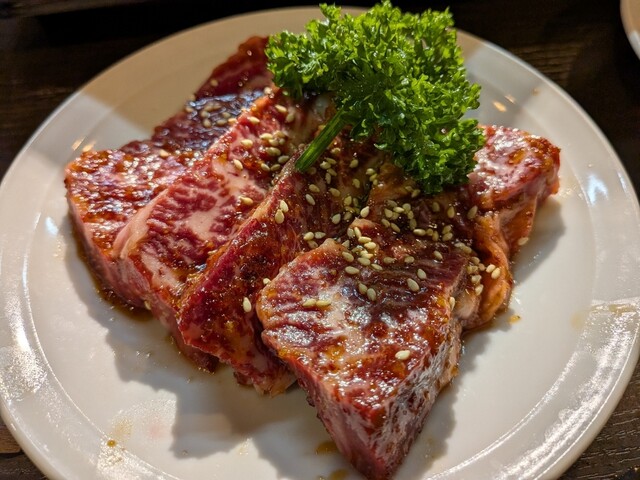 ヤキニク キナシのご予約 - 心斎橋/焼肉 | 食べログ