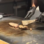 大阪鉄板焼き 神戸牛ステーキ Zin - 