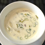 俺ンチノフレンチ 欧風ビストロ 三代目 春夏秋冬 - スープ