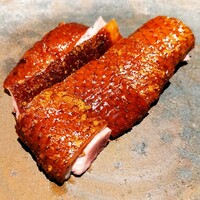 仁修樓 - .....四品目　爐烤交配鴨（七谷鴨のクロワゼの広東式ロースト）.....