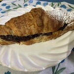 シャトレーゼ - あんクロワッサン