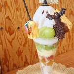 カフェ・ド・リオン パレット - 【2025.09】2025年ハロウィンパフェ(税込2,838円)