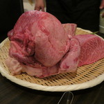 SATOブリアン - 心躍る肉塊!