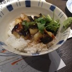 小川の魚 - うなぎごはん