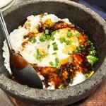 居酒屋 一休 - 石焼きガーリックチャーハン