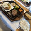 炭焼き俵バーグ 寛屋 松原店
