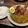 エイト カリィ - スパイシーチキンレッグスープカレー＠1,600円