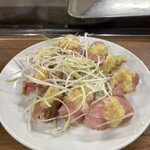 虎一番 - チャーシュー肉寿し 500円　※張り出し限定