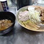 覆麺 智 - 