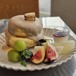 レインボーパンケーキ - 