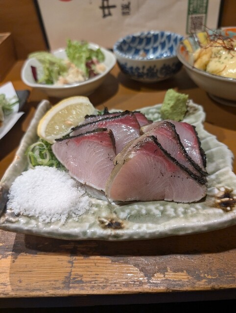 閉店】熟成魚と日本酒と藁焼き 中権丸 なんば道頓堀店 （なかけんまる