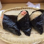 にぎりめし - たらこバター、シャケ、明太チーズ。おすすめです。