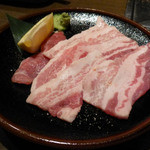 炭火焼肉 七輪房 - 恵み豚カルビ(国産)