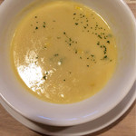 ガスト - チーズINハンバーグBセットのコーンスープ