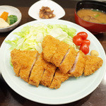 藤吉 - 岩中豚バラ肉とんかつ(1000円・外税)