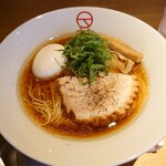 Ramen Rouge - 上湯そば