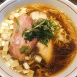 麺や 虎徹 - 豊深煮干しそば（醤油）