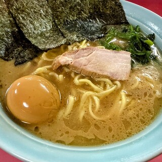 家系ラーメン 沼津家_0