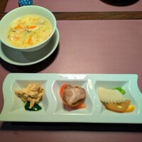 中国料理 神戸壺中天 - 