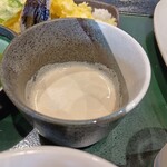 Oiwake Soba Takumi Kikori Teuchi Soba Kaoriya Hatsuchishiniwaten - くるみダレ