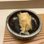 鮨おばな - ガリ