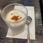 Oiwake Soba Takumi Kikori Teuchi Soba Kaoriya Hatsuchishiniwaten - そば茶プリン