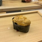 鮨おばな - 赤ウニ