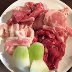 大衆焼肉　満福 - 牛カルビ/豚ロース/豚肩ロース