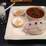 スナックコスモス - クマララムカレーのセット@900円