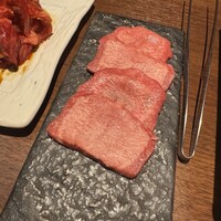 和牛焼肉やくにく 徹 - 